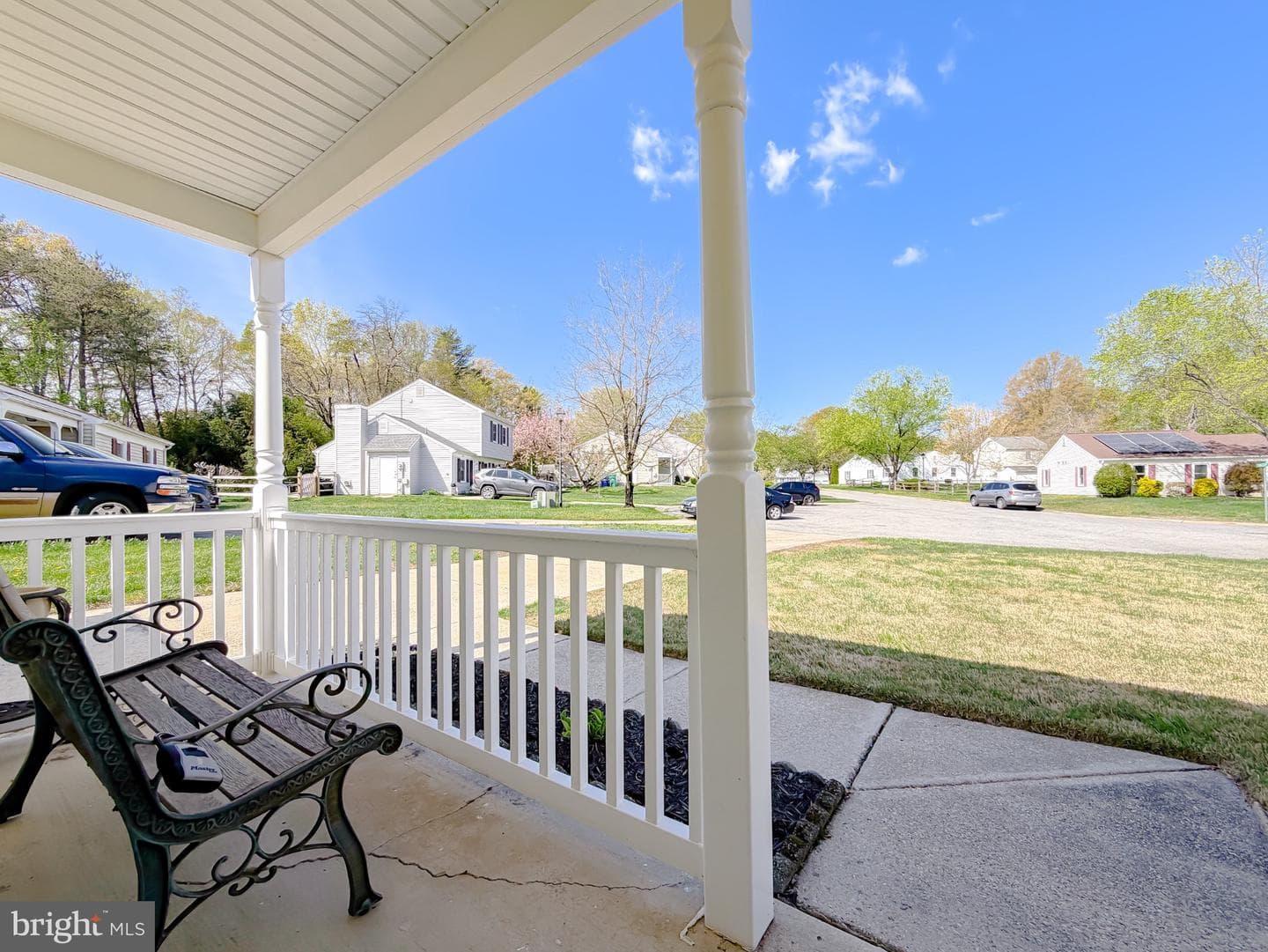 2299 Vine Hill Court photo 3