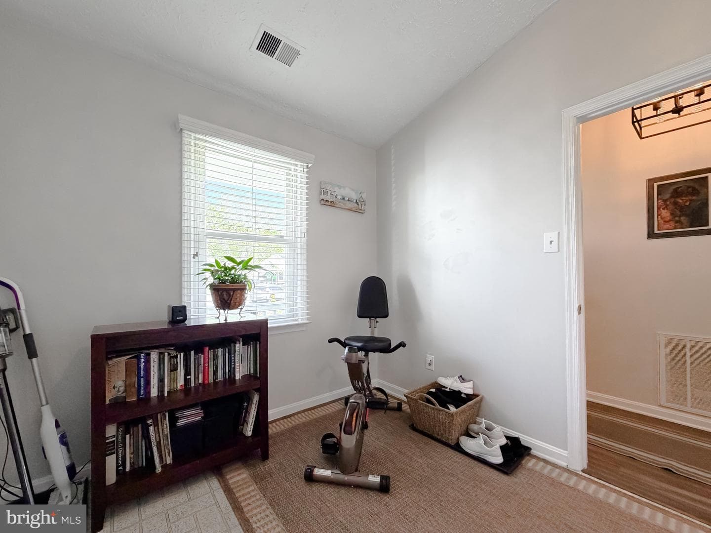2299 Vine Hill Court photo 36