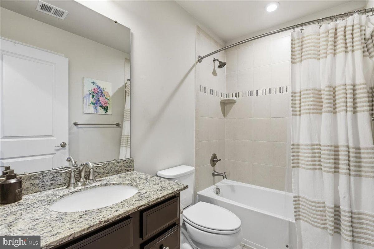 5593 Barnstormers Lane photo 33