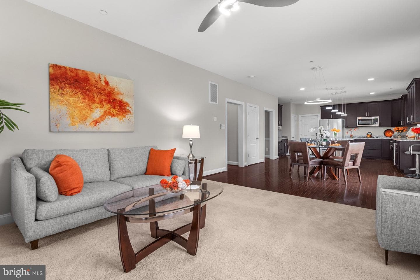 4554 Coachmans Path Court photo 13