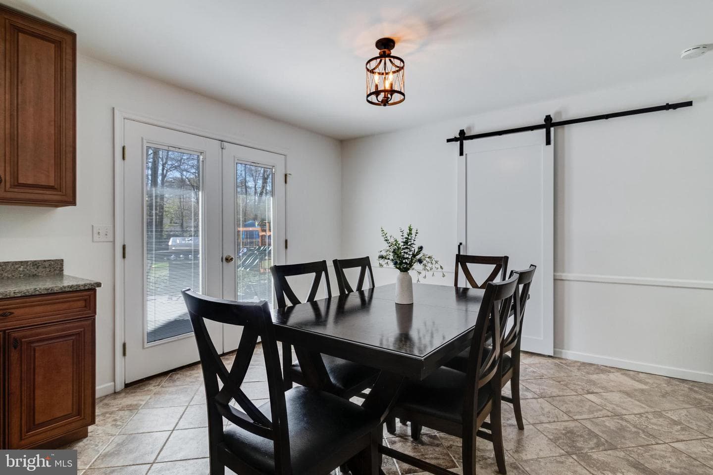 9212 Mimosa Drive photo 15
