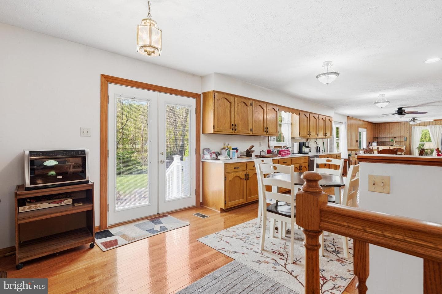 4465 Camelot Drive photo 33