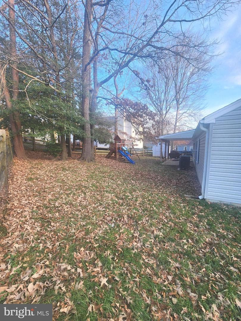 3525 Smoke Tree Ct photo 27