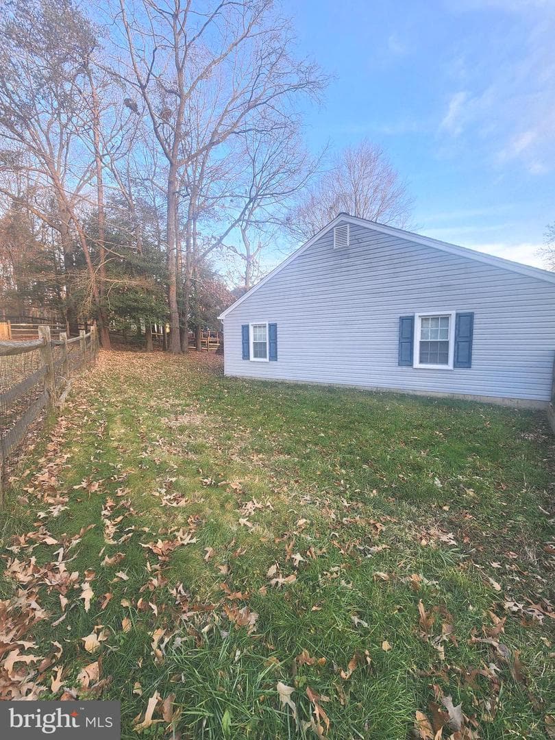 3525 Smoke Tree Ct photo 28