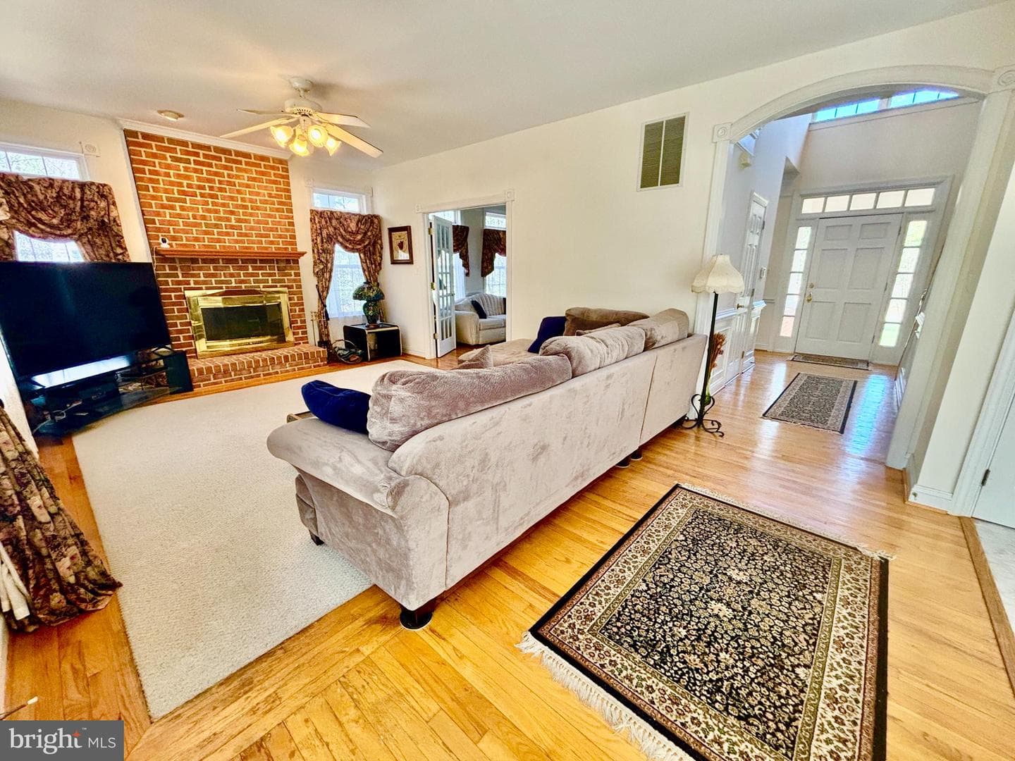 6545 Chelsea Way photo 16