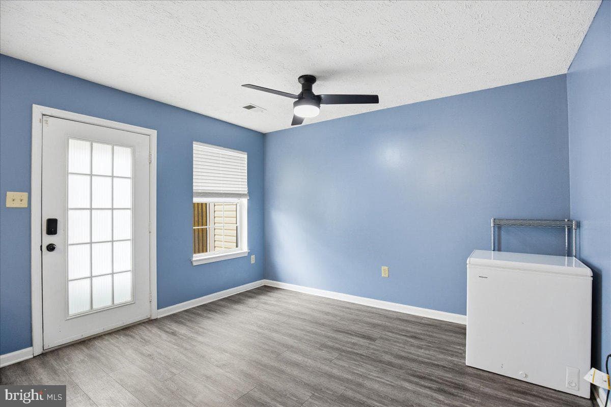 6071 Red Squirrel Place photo 23