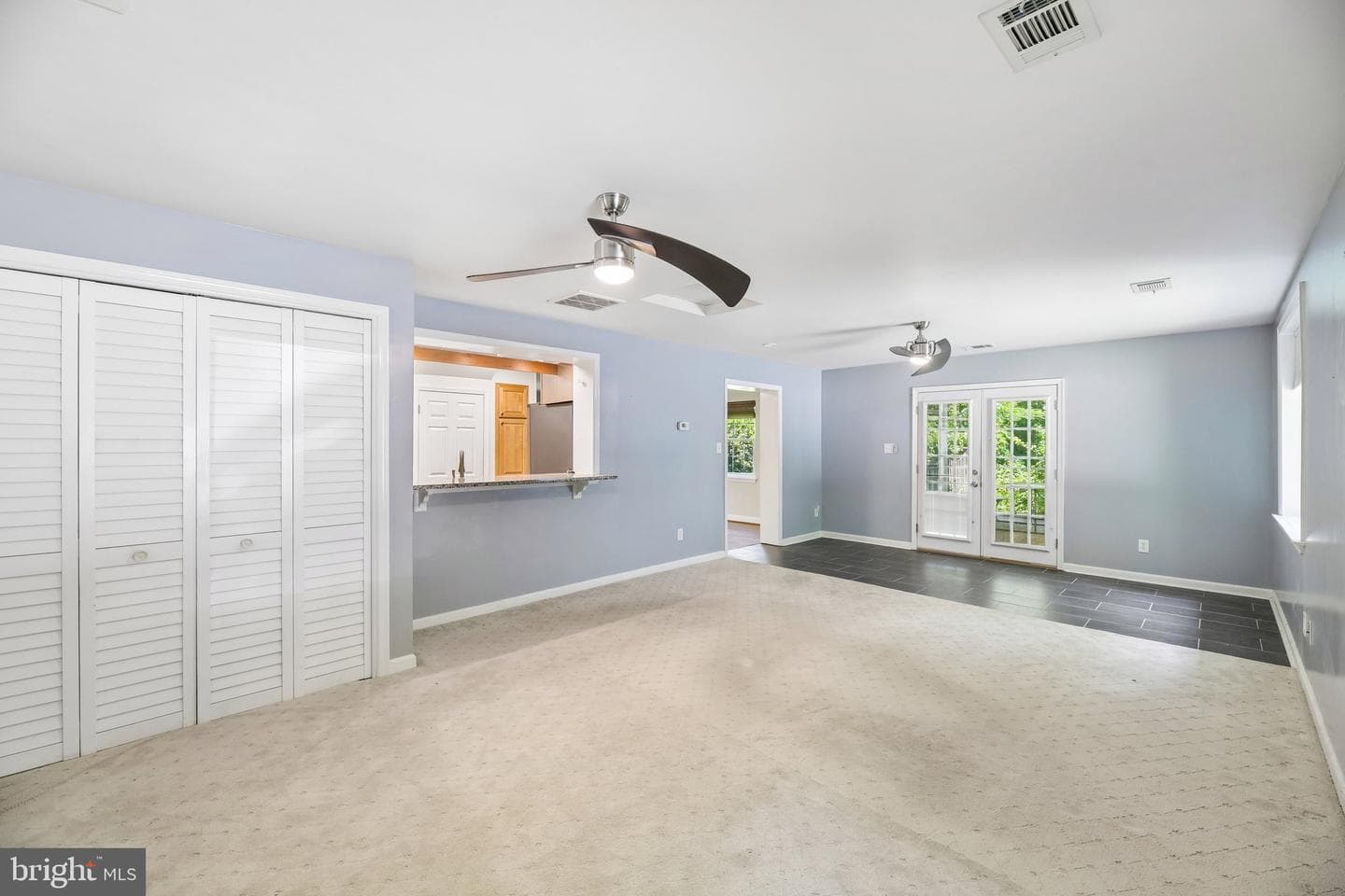 907 Charles Street photo 20