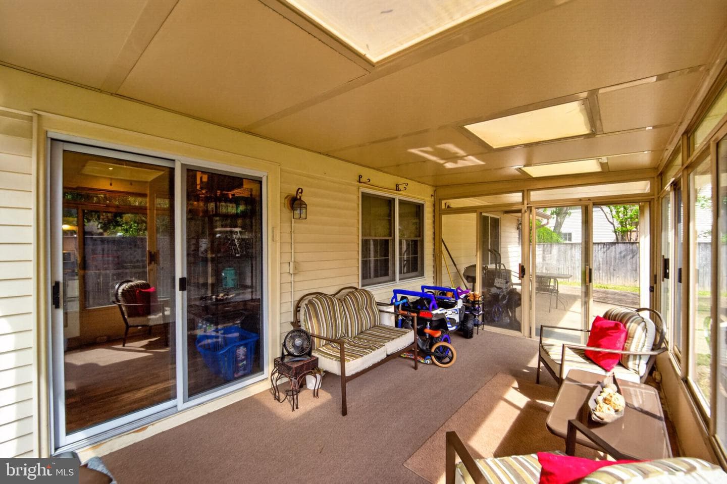 2739 Sprague Drive photo 22
