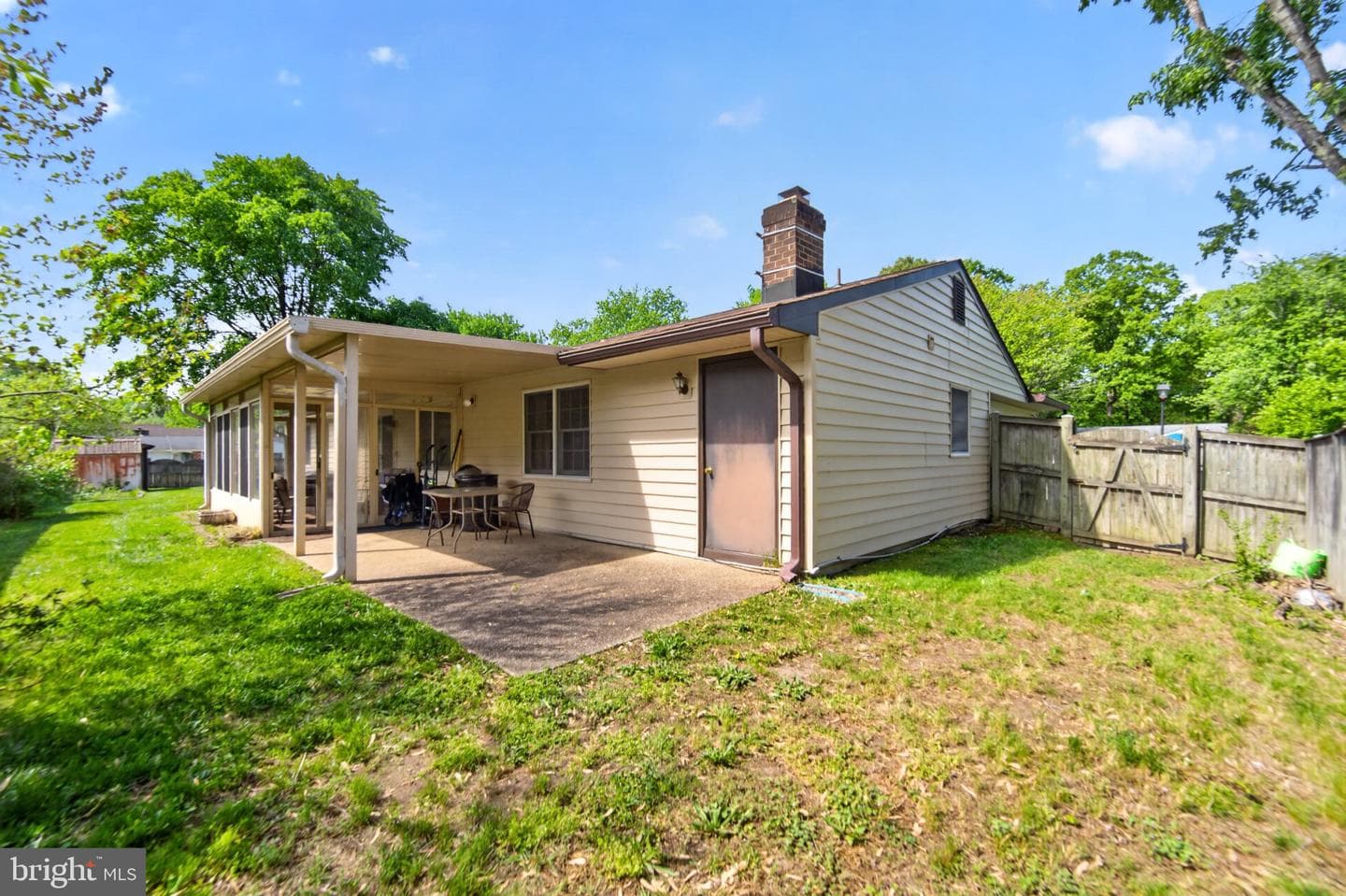 2739 Sprague Drive photo 23