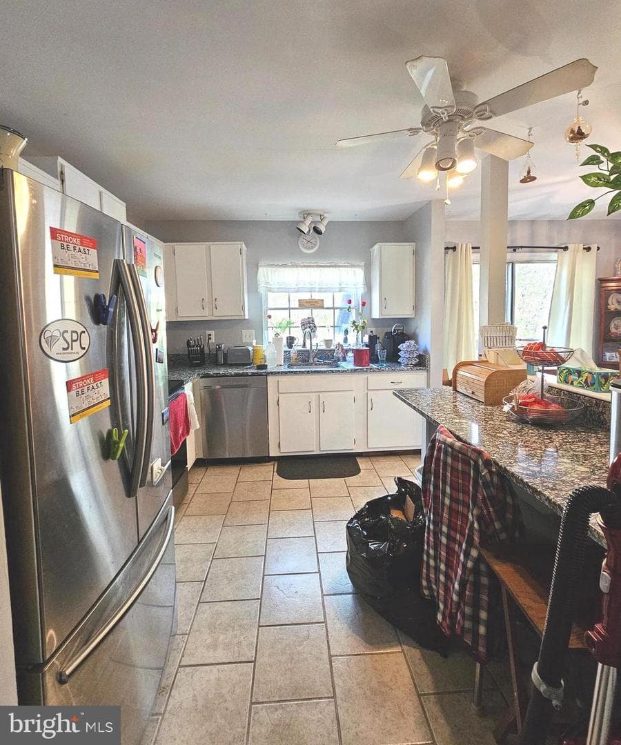3627 Kempsford Field Place photo 6