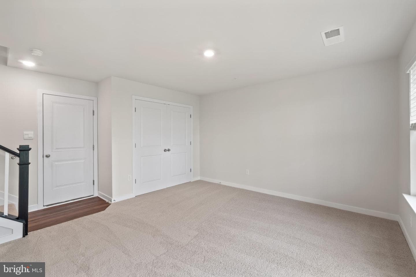 212 Soft Rush Lane photo 5