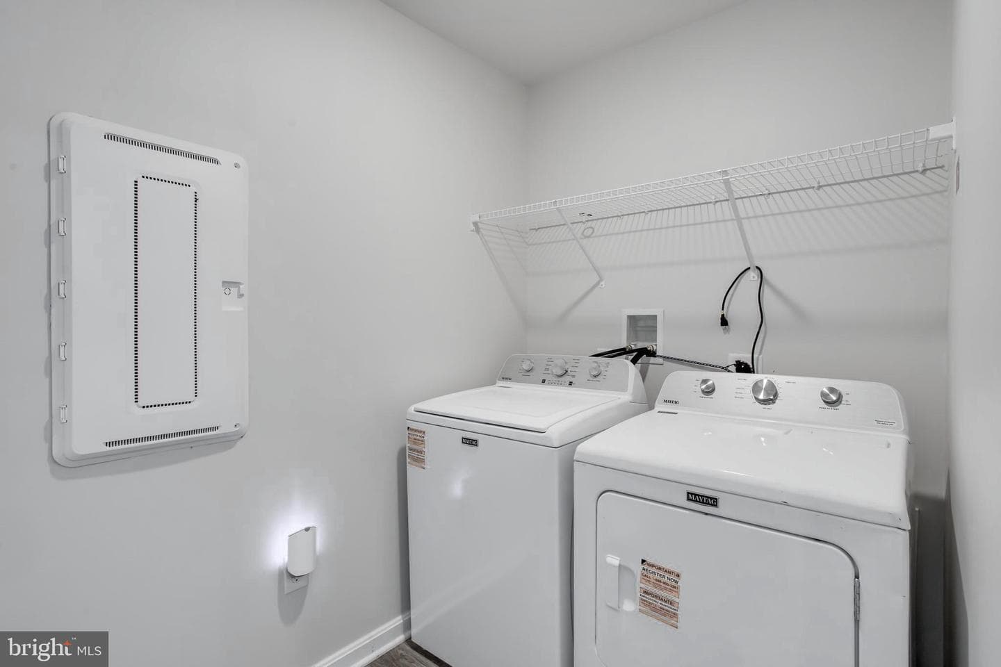 291 Forest Edge Ave photo 9