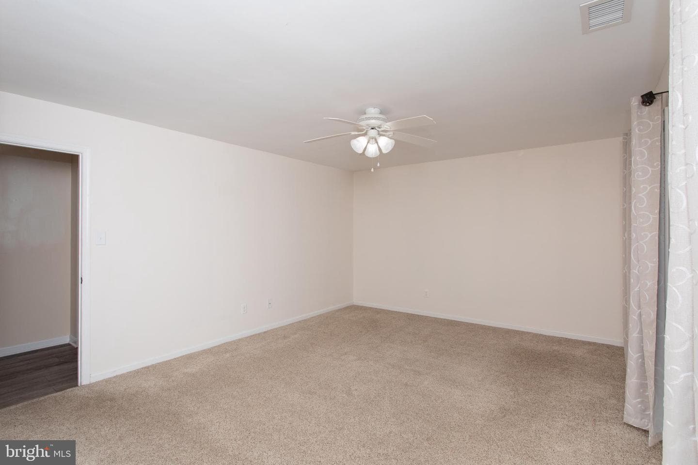 615 Clarks Run Road photo 32