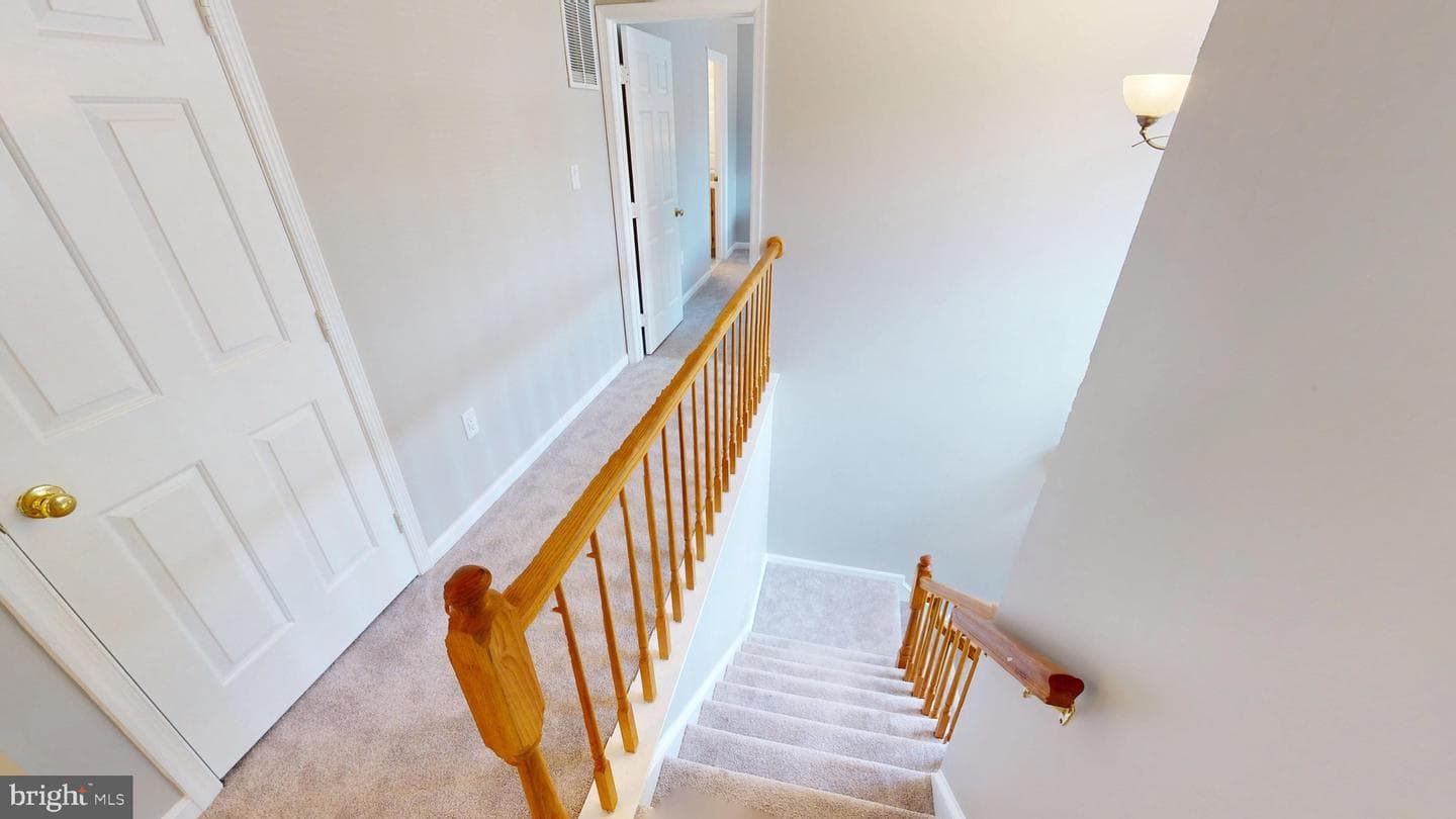 10384 Chamberlin Court E photo 22