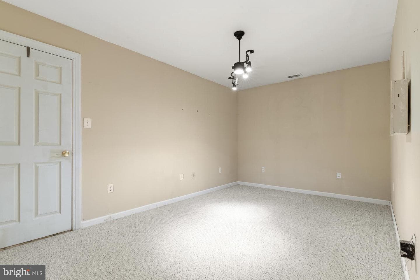 3141 Heartleaf Lane photo 23