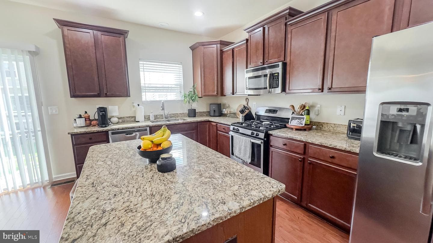 11405 Sandhurst Place photo 13