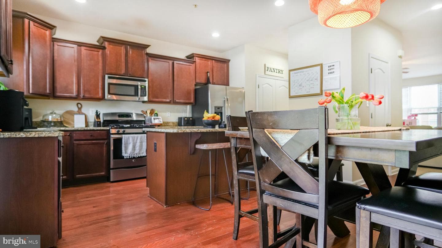 11405 Sandhurst Place photo 19