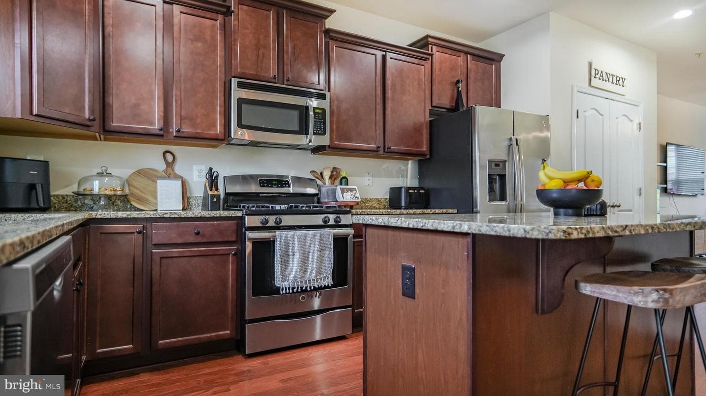 11405 Sandhurst Place photo 20