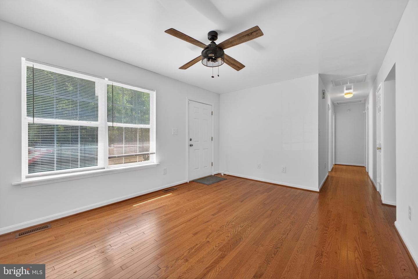 105 Woodland Drive photo 3