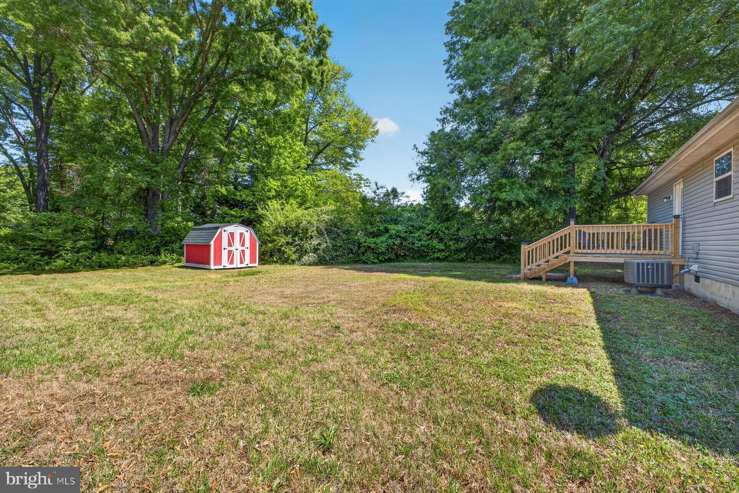 105 Woodland Drive photo 33