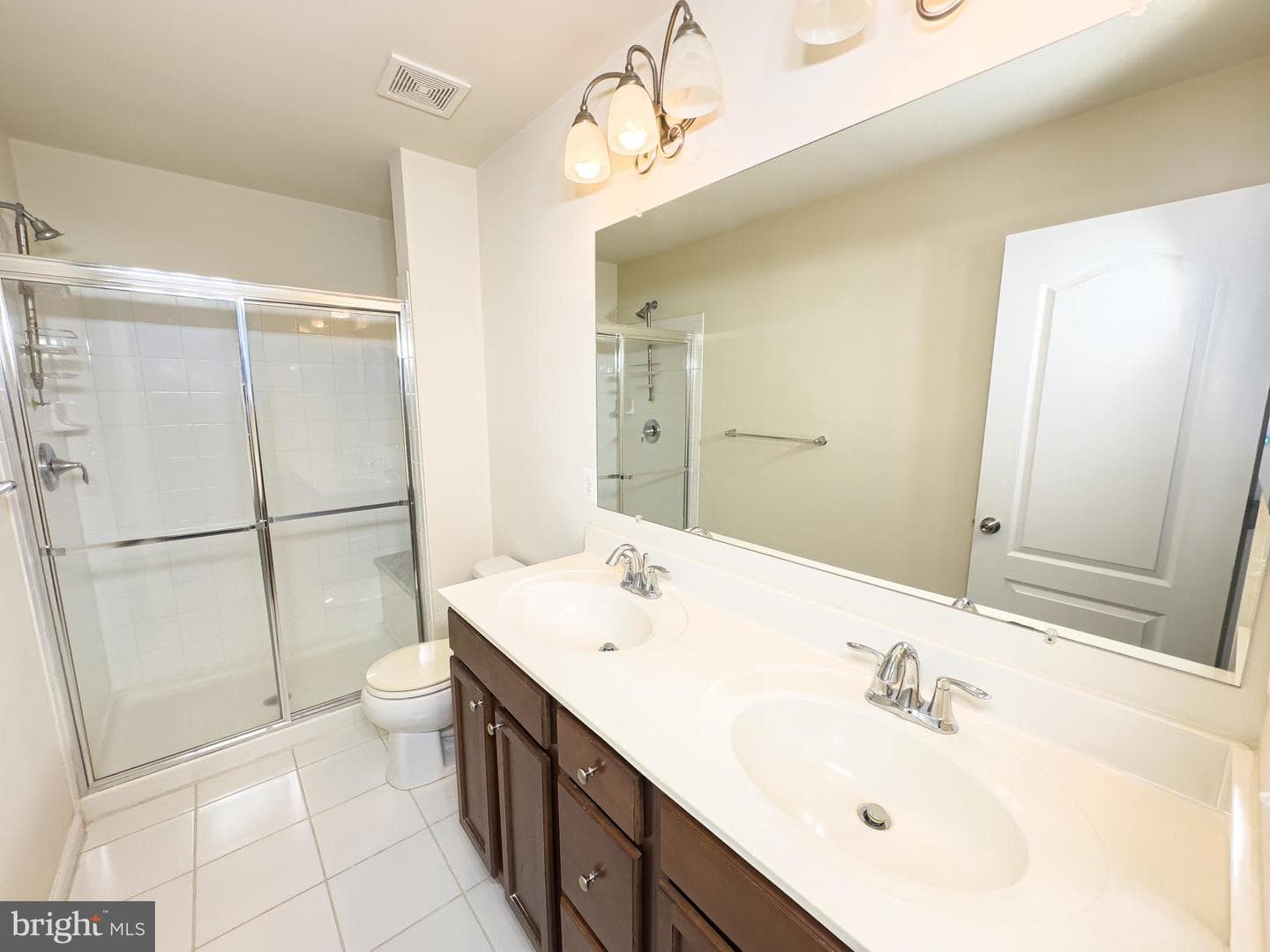 2852 Hedgerow Place photo 14