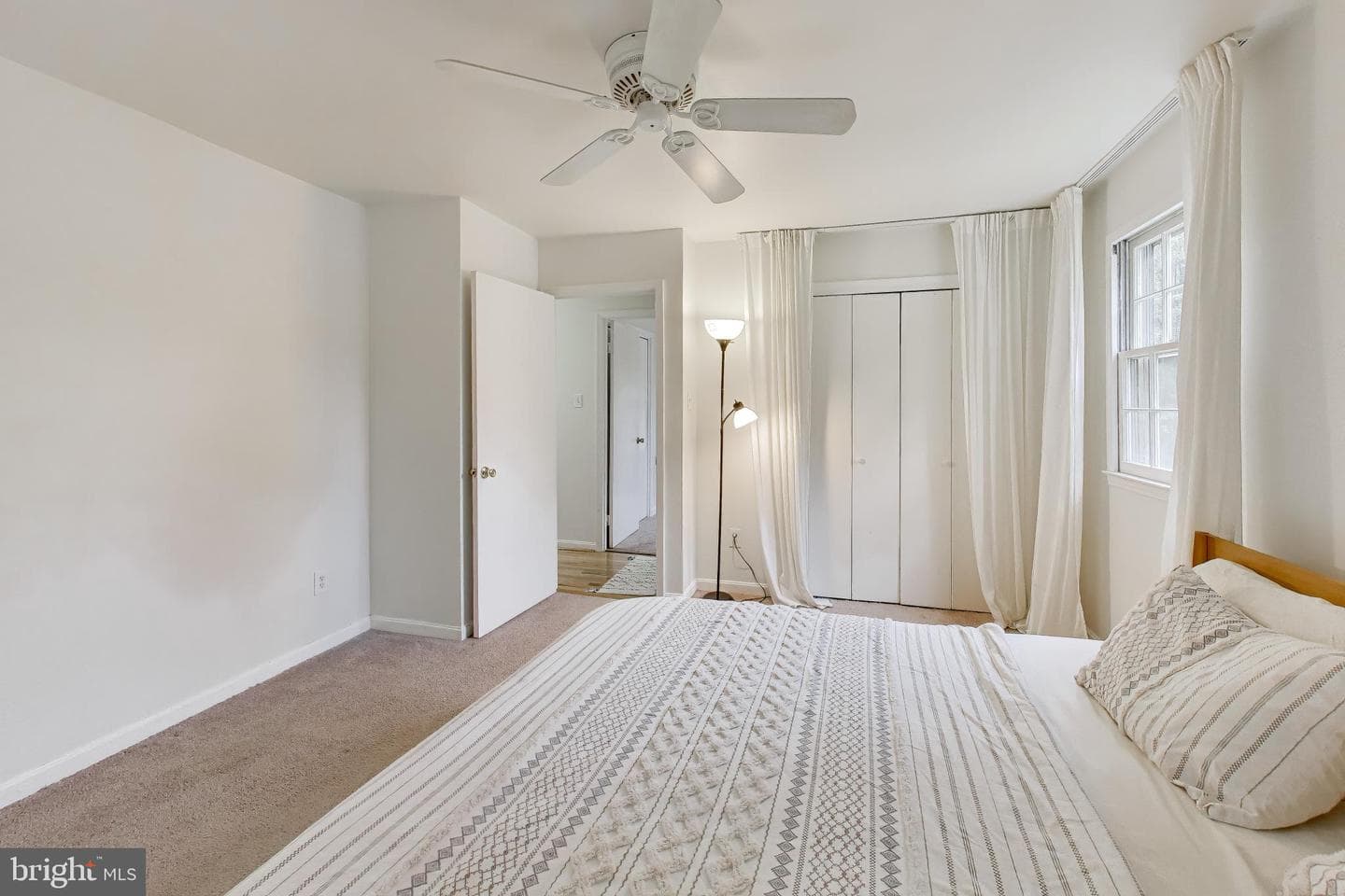 8709 Valley Drive photo 17