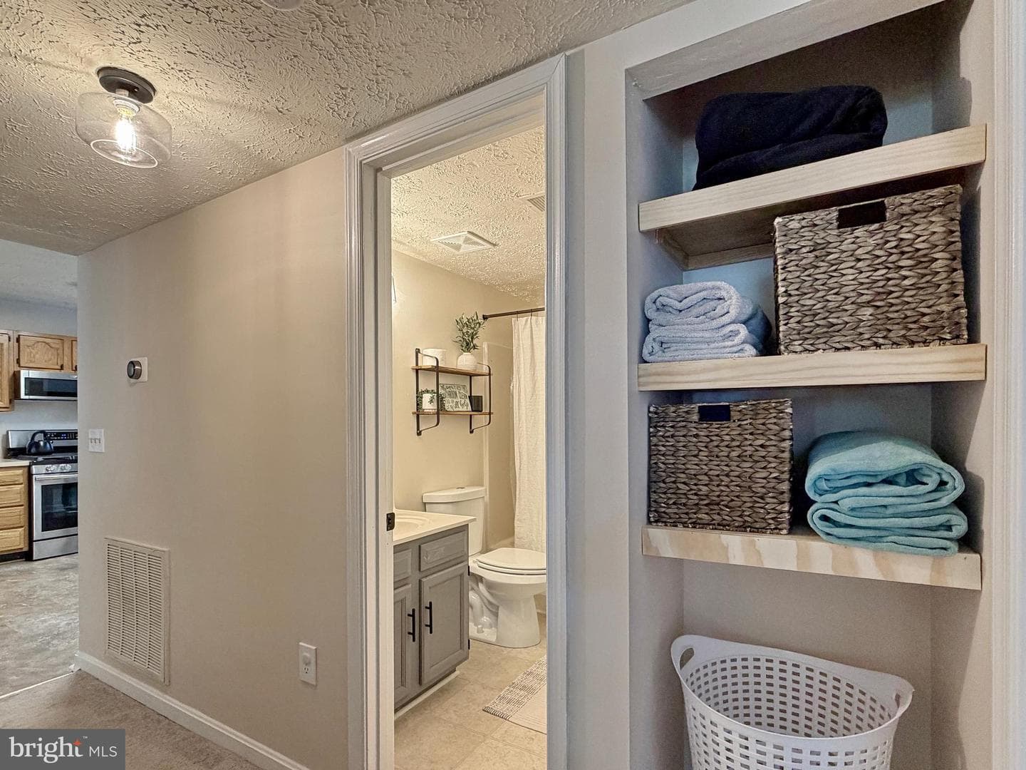 5018 Redhorse Court photo 37