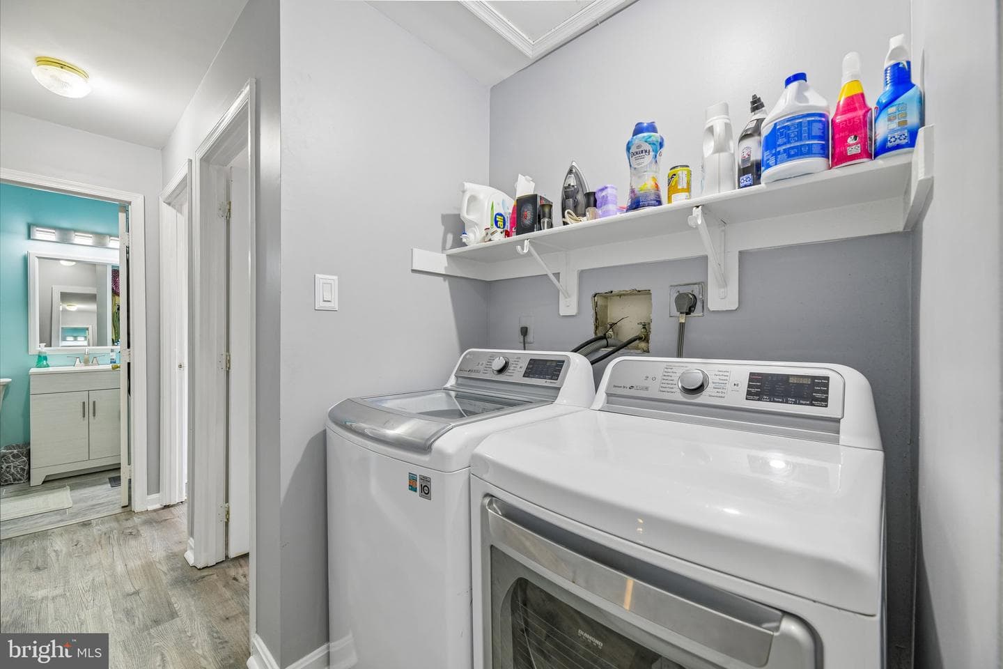 836 Holly Drive photo 23