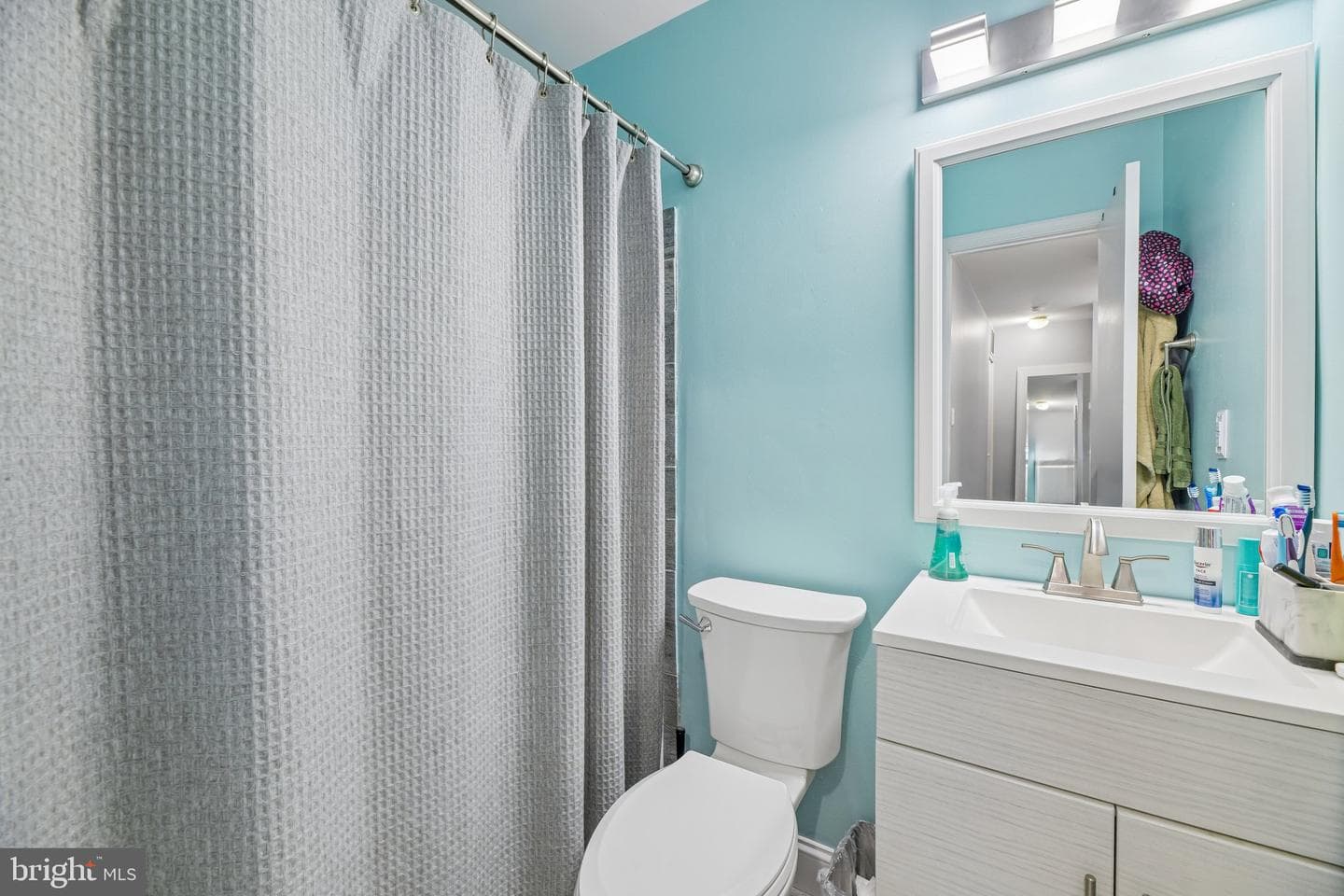 836 Holly Drive photo 33