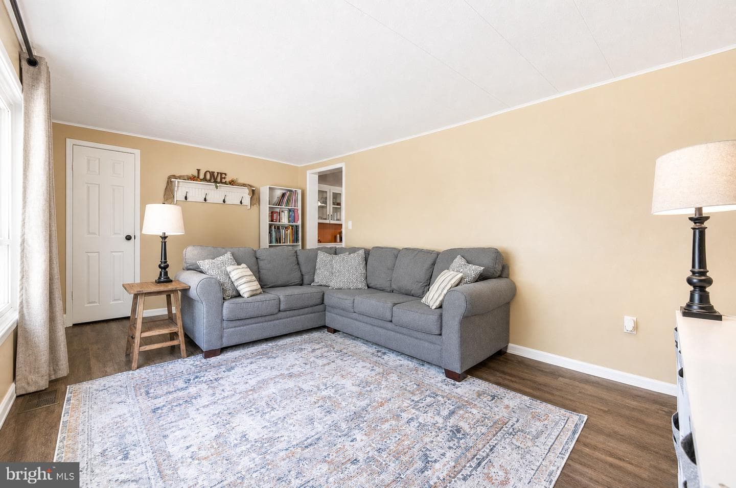 15 Willow Lane photo 13