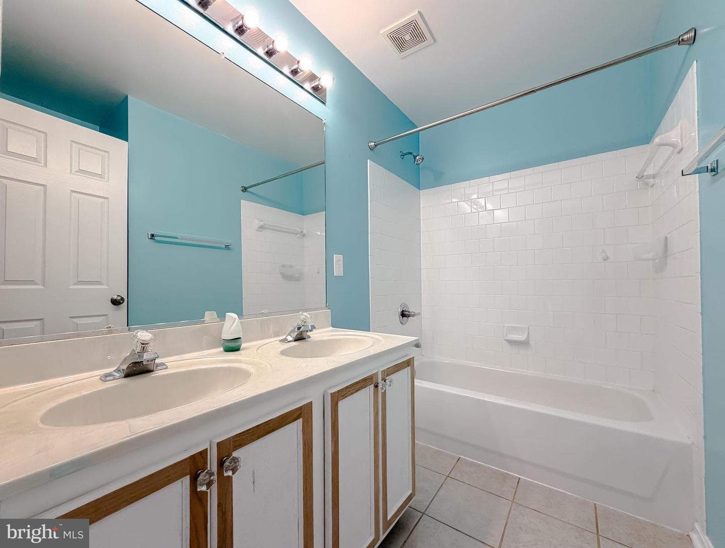 6890 Barney Drive photo 45