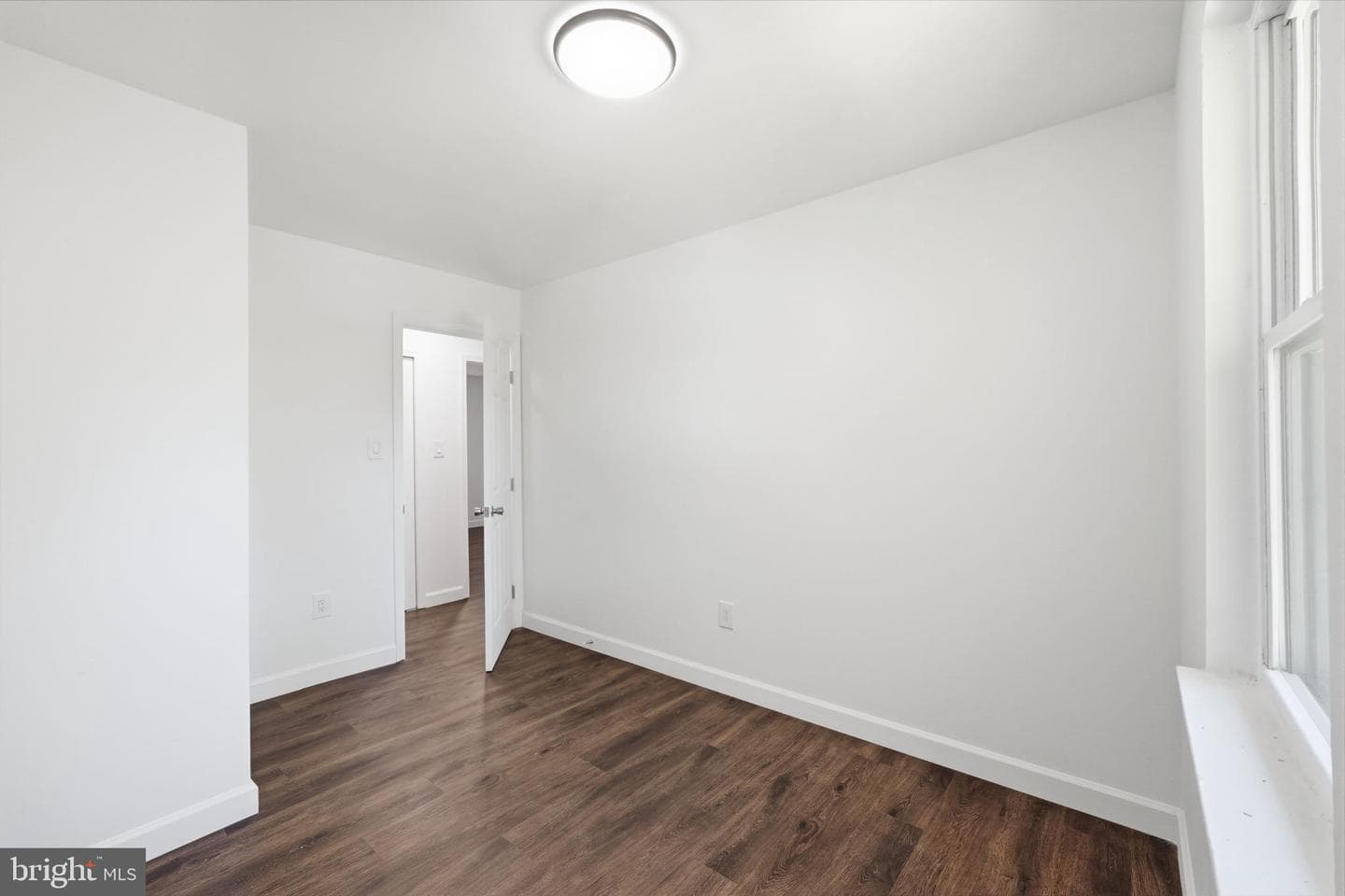 7251 Strawberry Place photo 16