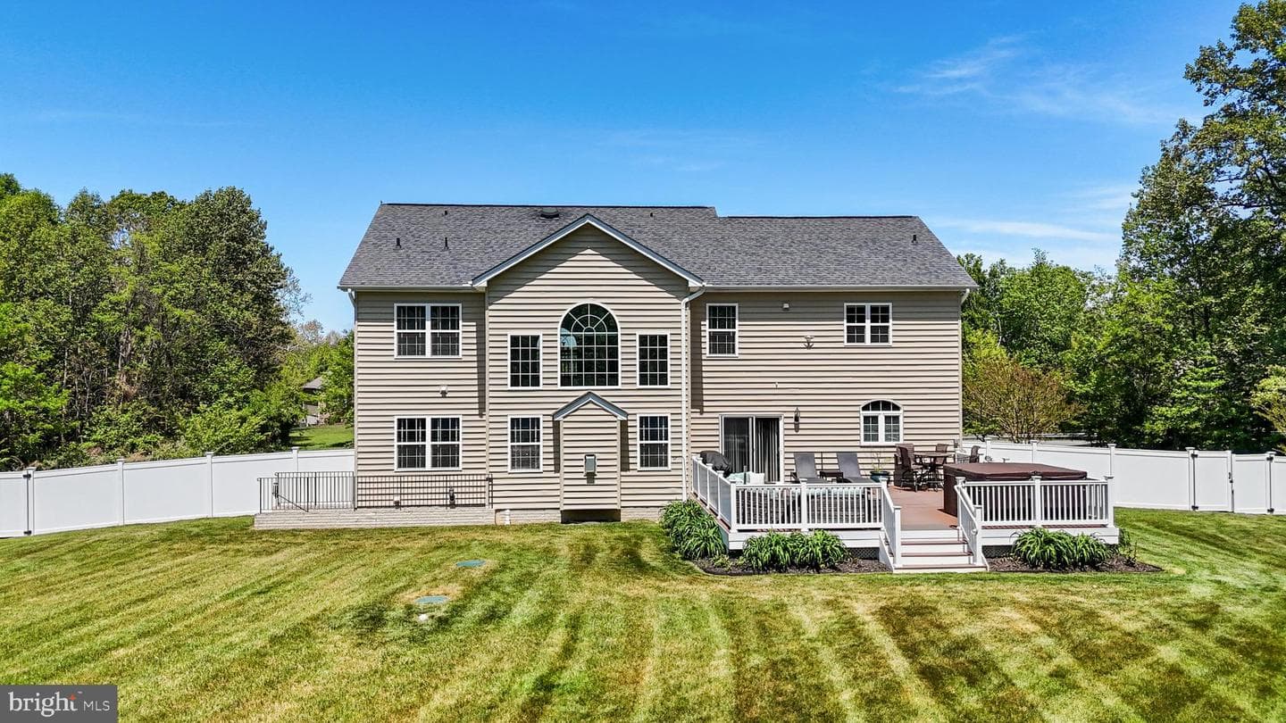 7276 Filly Court photo 27