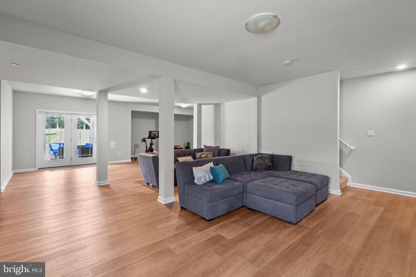 12371 Belle Place photo 44
