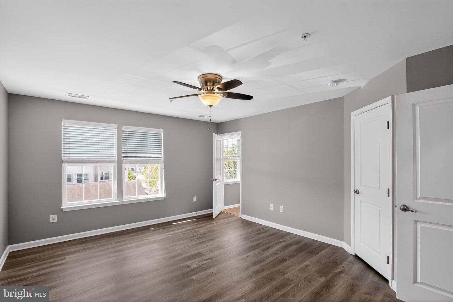 5413 Doubleday Ln photo 18
