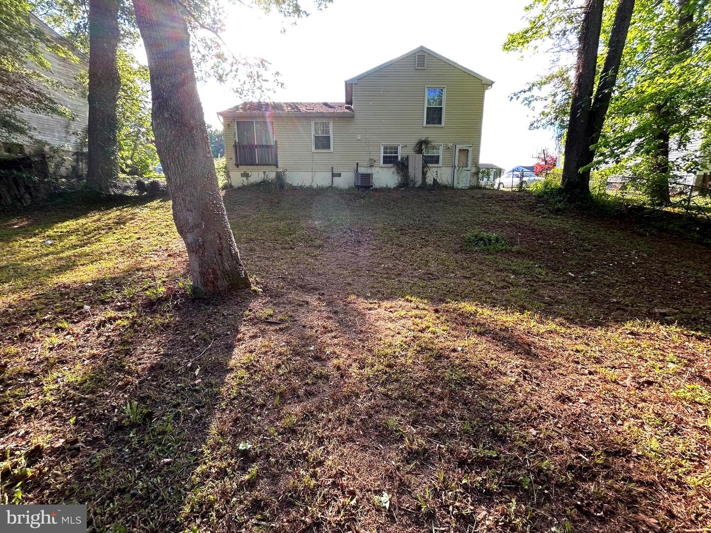 2228 Bridle Path Drive photo 2