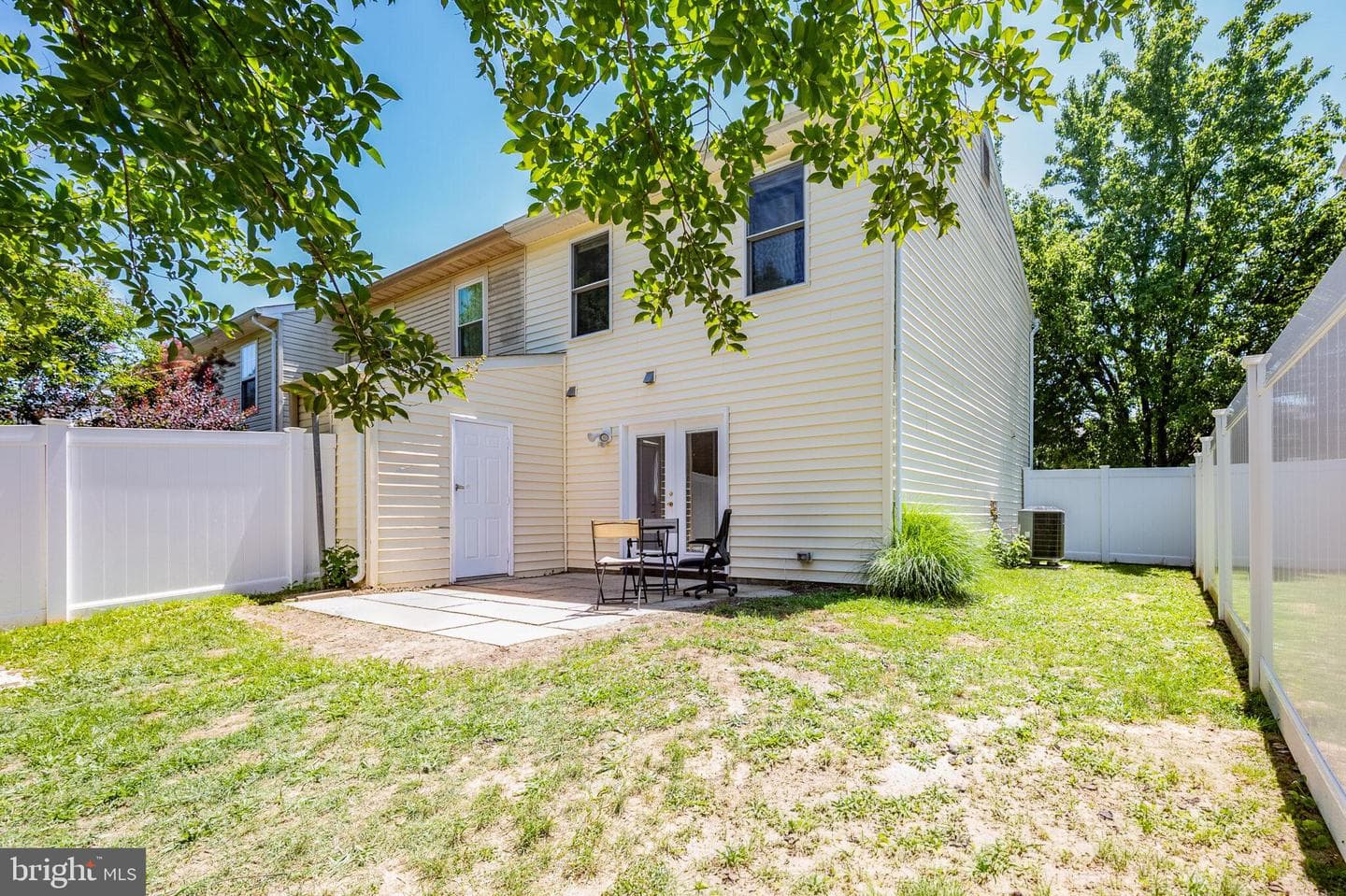612 Hemlock Court photo 19