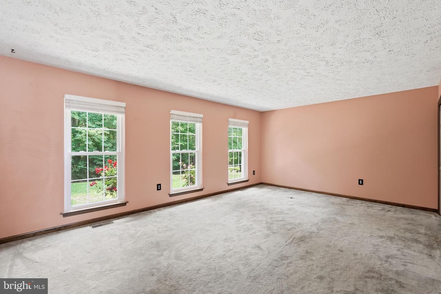 14205 Meadow Creek Lane photo 29