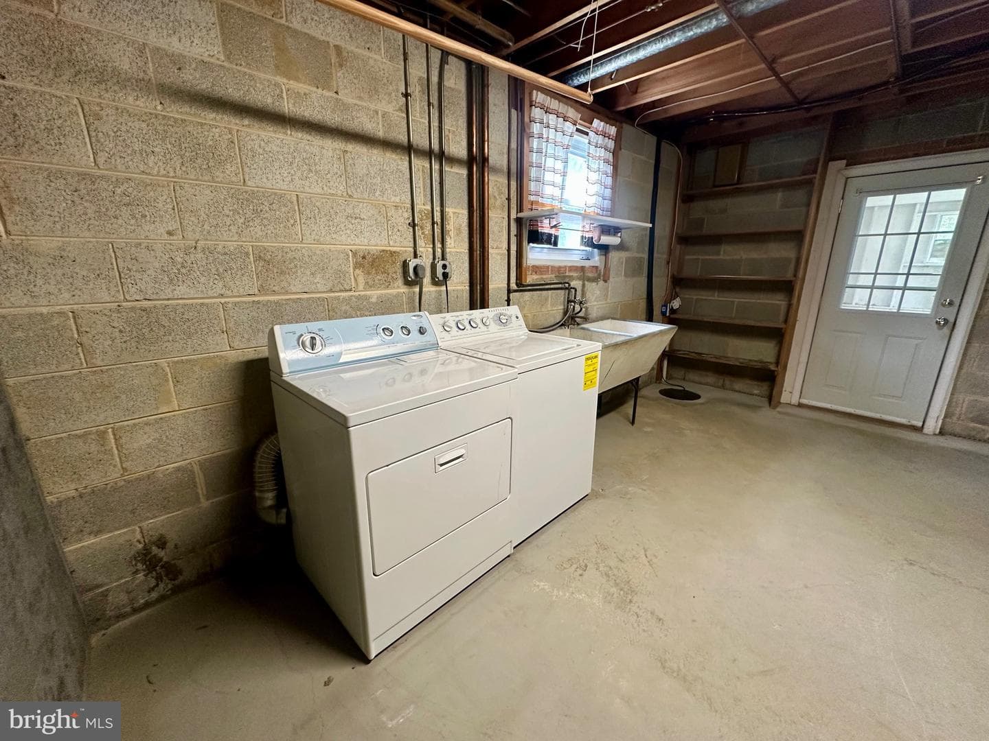10955 Lawrence Drive photo 25