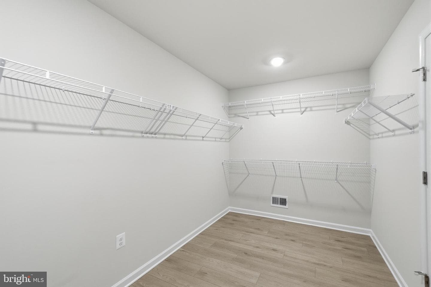 2621 Cannon Court photo 20