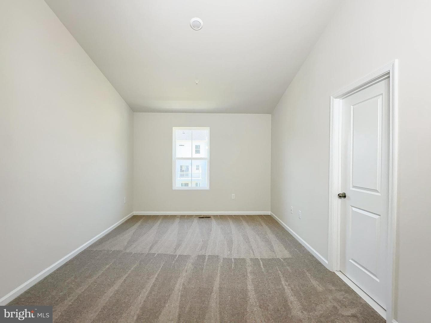 5615 Ludlow Place photo 22