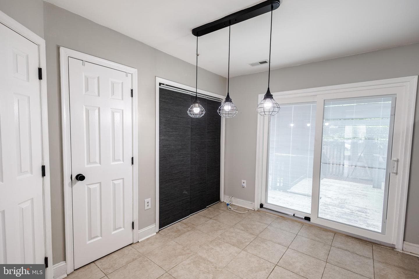 2473 Sagewood Court photo 15