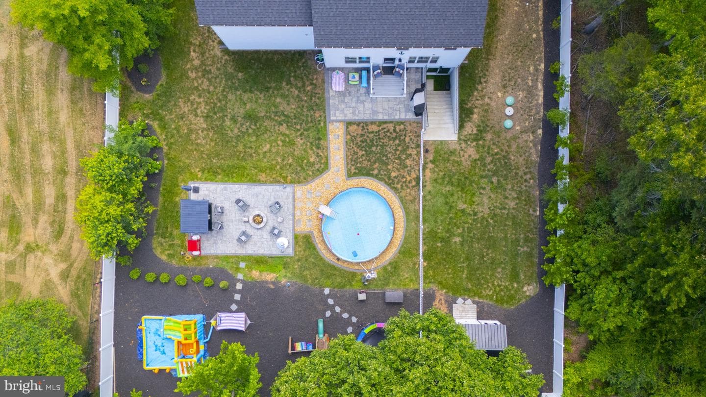 12160 Potomac View Drive photo 6