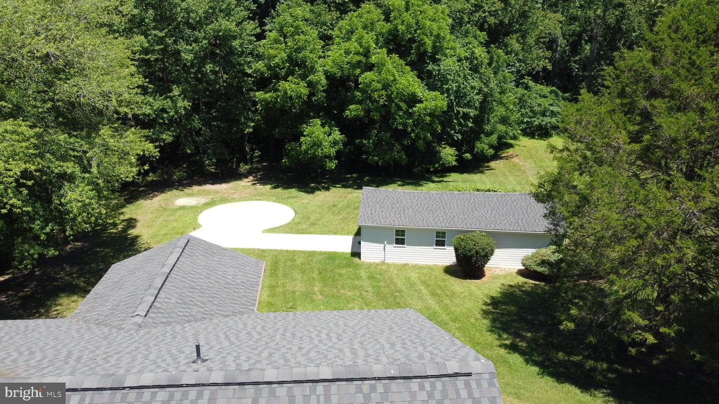 17082 Prince Frederick Road photo 47