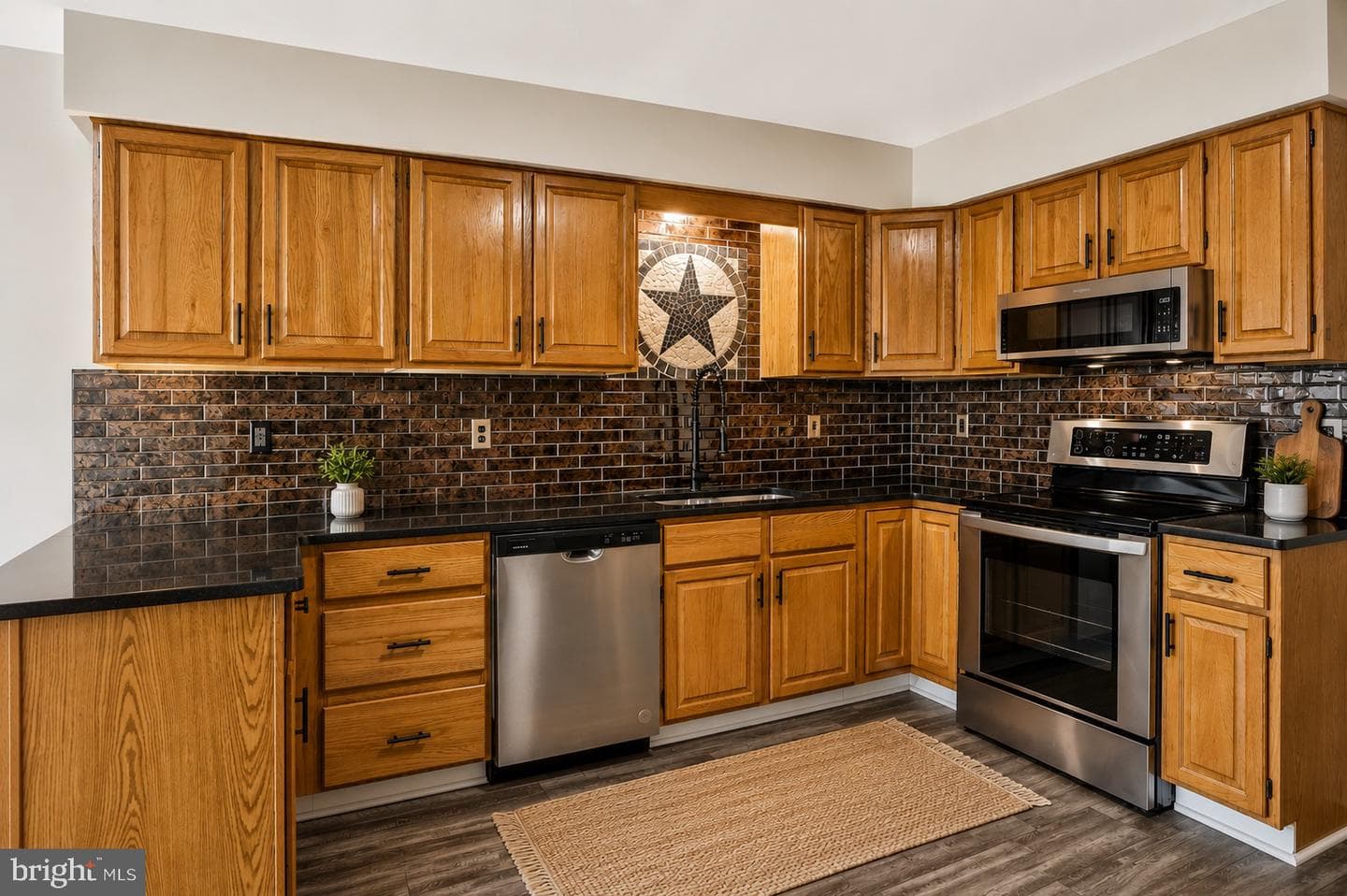17082 Prince Frederick Road photo 5