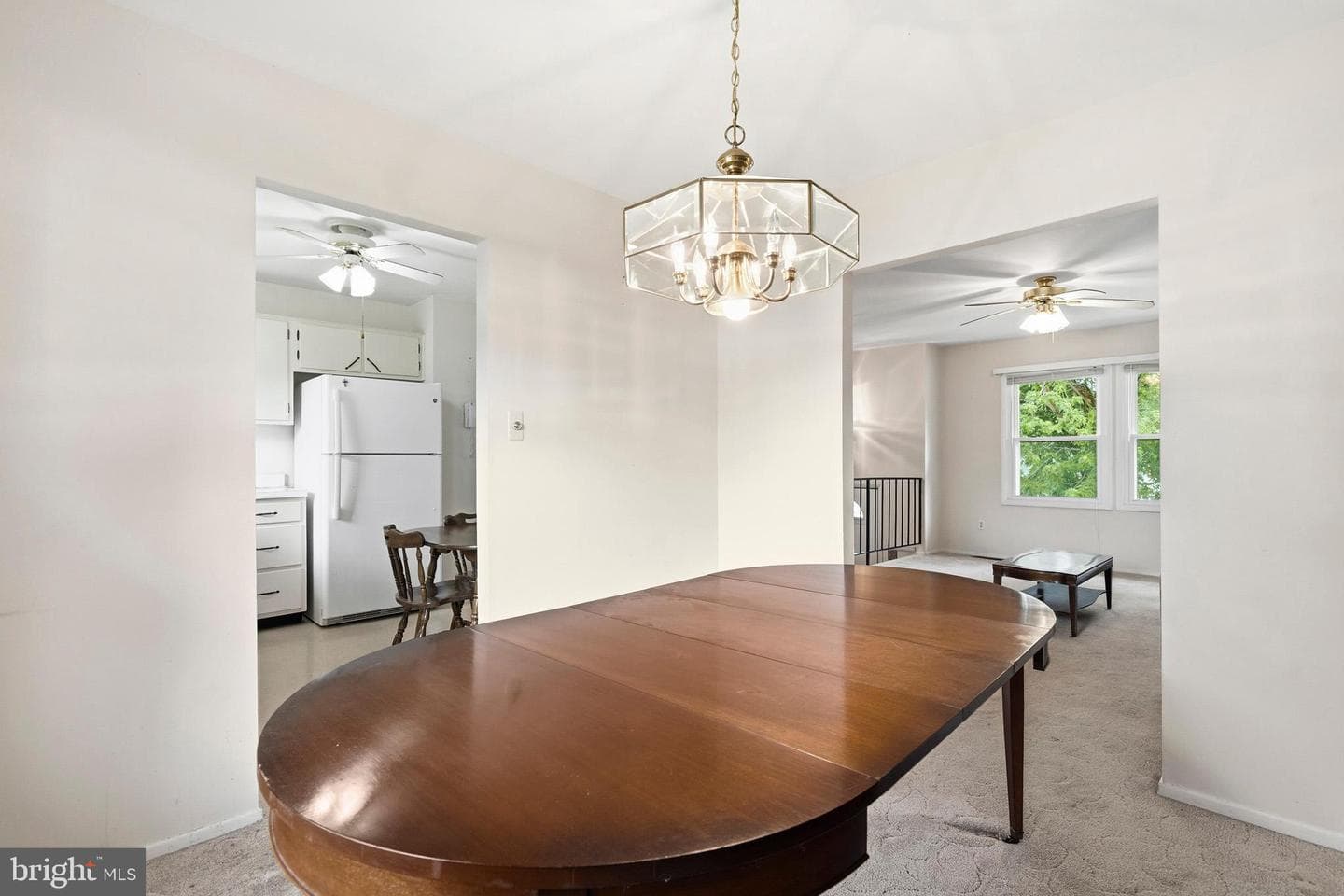 215 Compton Road photo 8