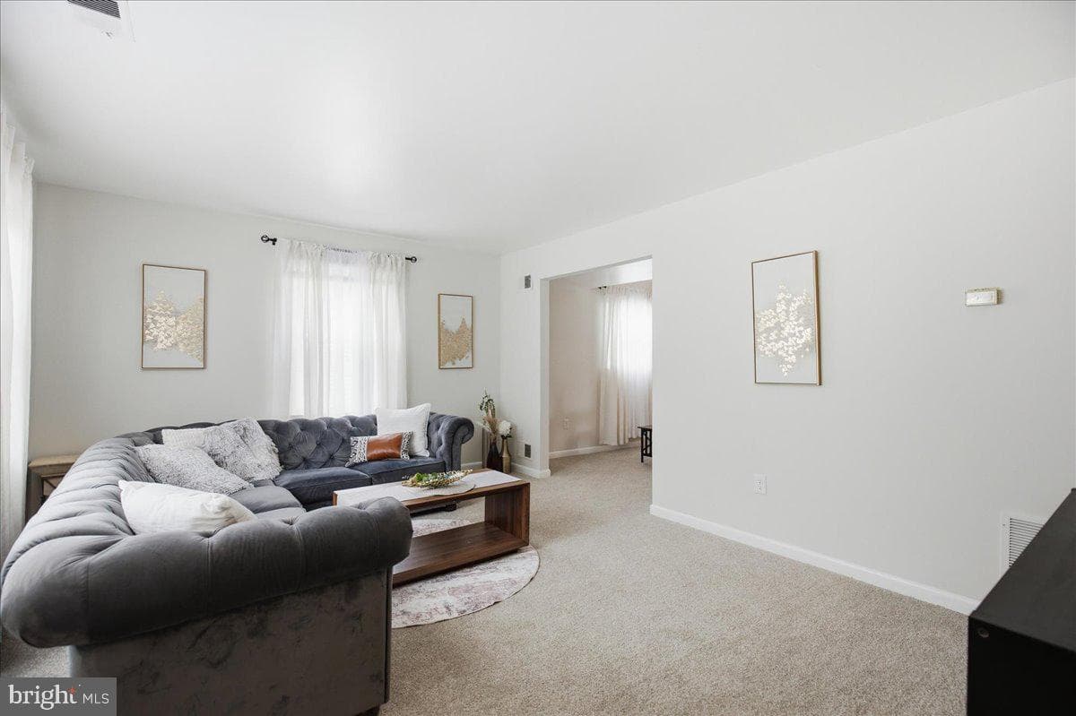 10955 Beechwood Court photo 3