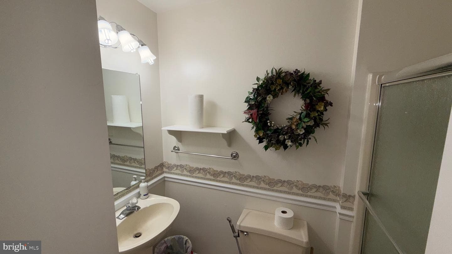 6380 Valley Road photo 23