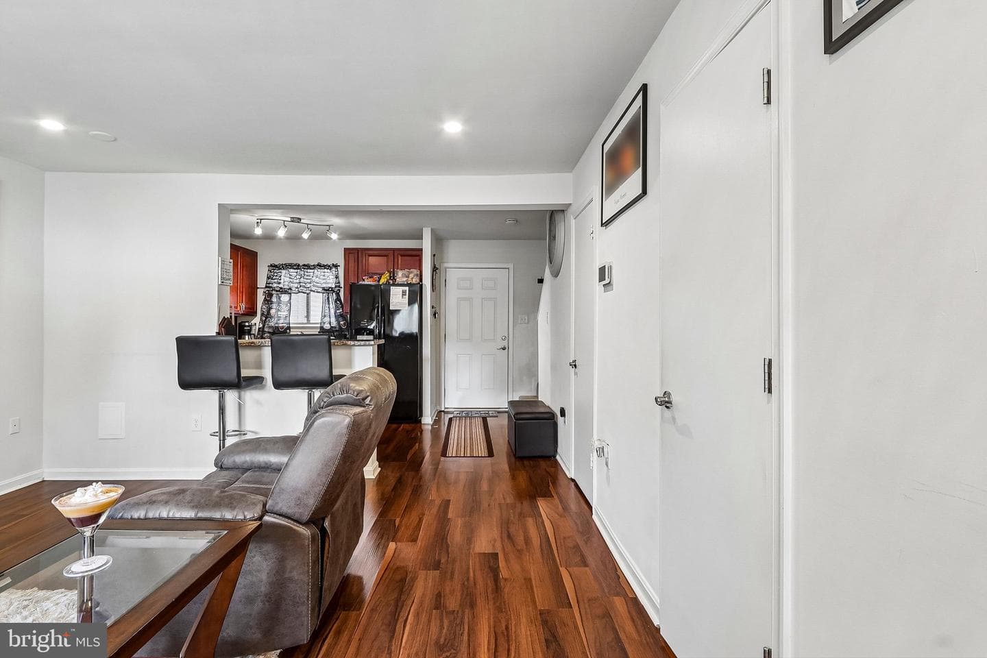 3083 Heathcote Road photo 7