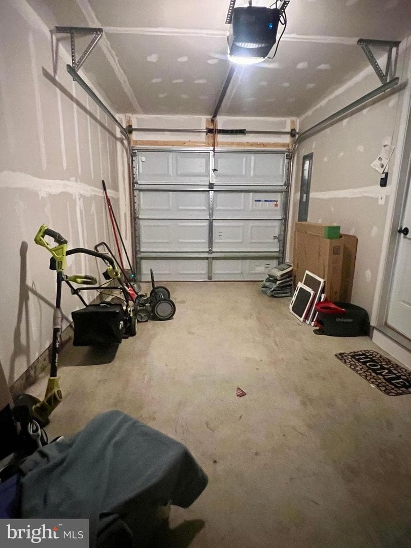 105 Caswell Drive photo 42